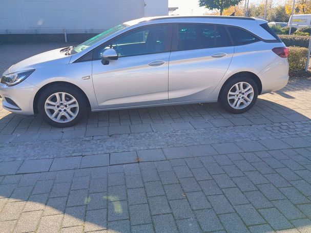 Opel Astra Sports Tourer 1.6 D 81 kW image number 4