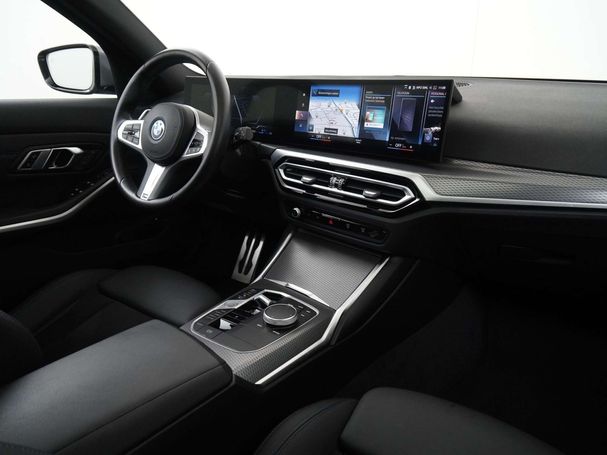 BMW 330e Touring xDrive 215 kW image number 3