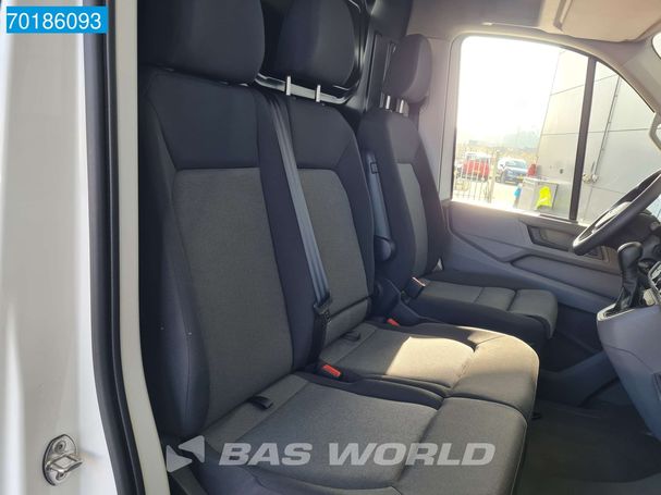 Volkswagen Crafter 103 kW image number 18