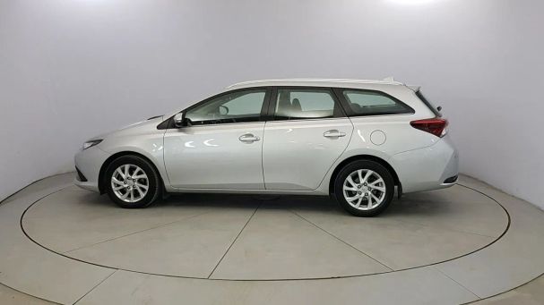 Toyota Auris 97 kW image number 4