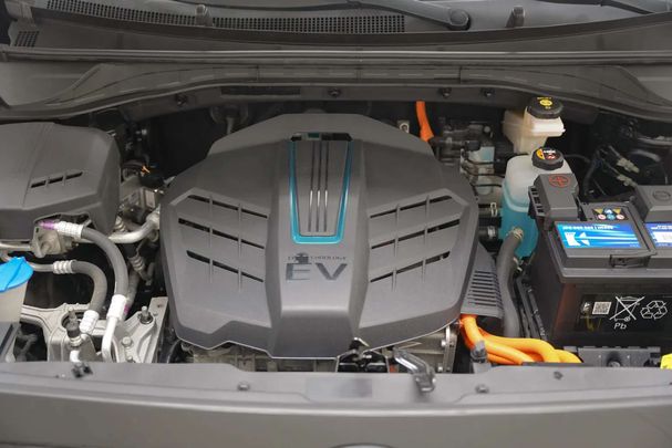 Kia Niro e 64 kWh 150 kW image number 32