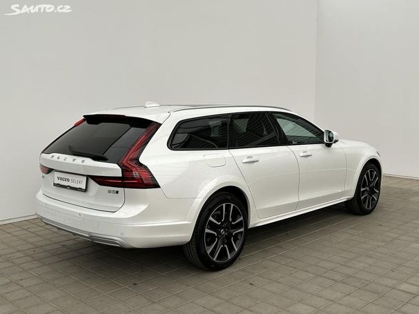 Volvo V90 Cross Country AWD B5 173 kW image number 6