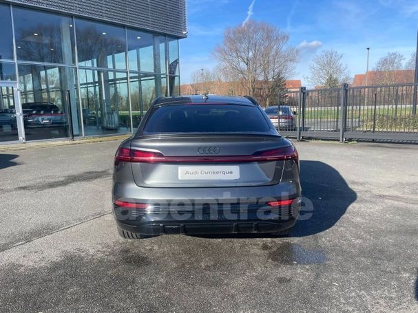 Audi e-tron 55 quattro S-line Sportback 300 kW image number 2