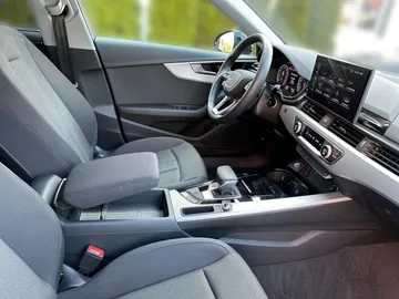 Car image 23