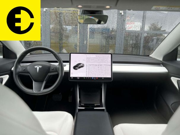 Tesla Model 3 Long Range AWD 258 kW image number 35