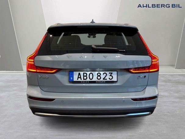 Volvo V60 Cross Country AWD B4 147 kW image number 6