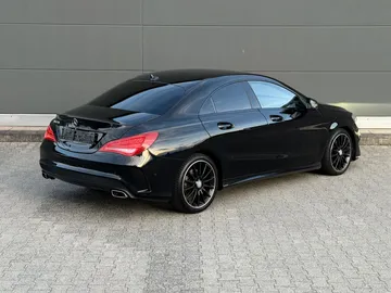 Car image 44