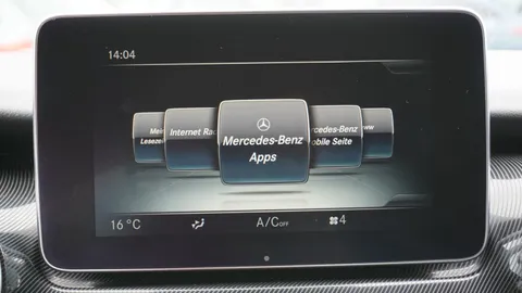 Car image 35