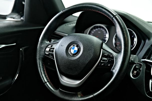 BMW 118d Sport Line 110 kW image number 22