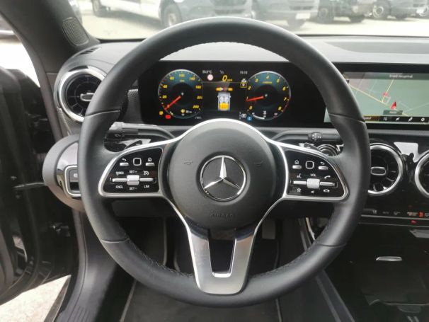 Mercedes-Benz CLA 180 100 kW image number 19