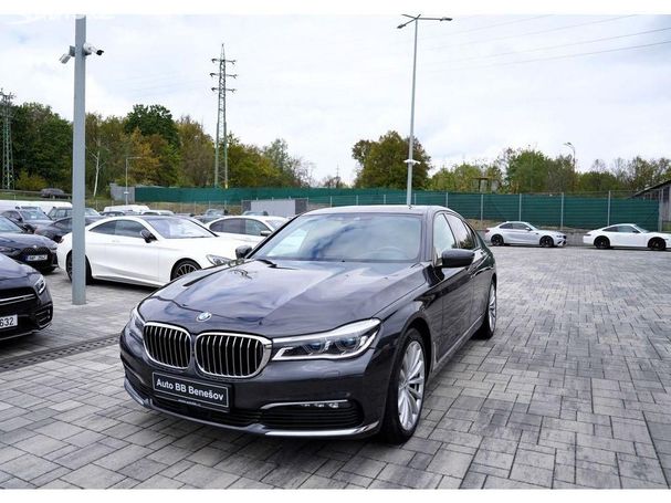 BMW 730d xDrive 195 kW image number 1