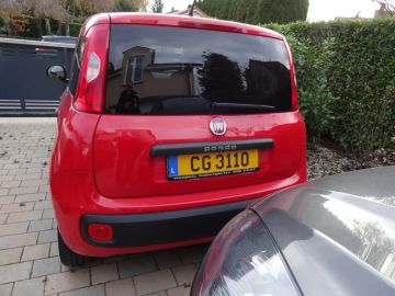Car image 2