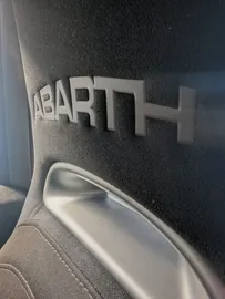 Car image 27