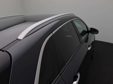 Car image 35