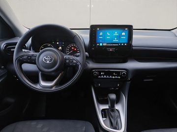 Car image 12