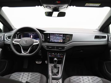 Car image 37