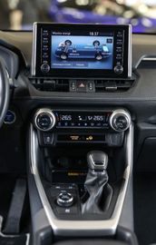 Car image 33