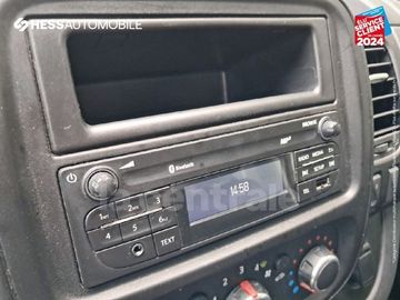 Car image 33