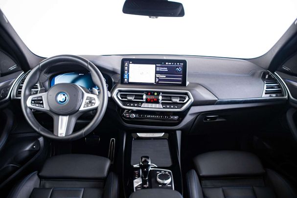 BMW X3 xDrive30e 215 kW image number 3