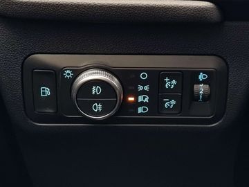 Car image 37