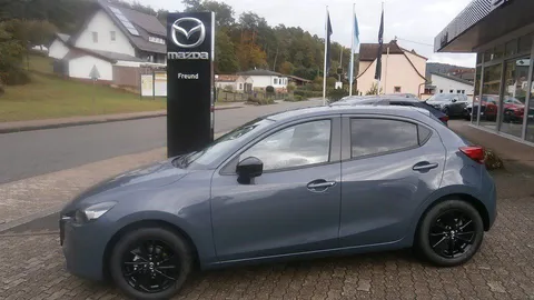 Car image 4