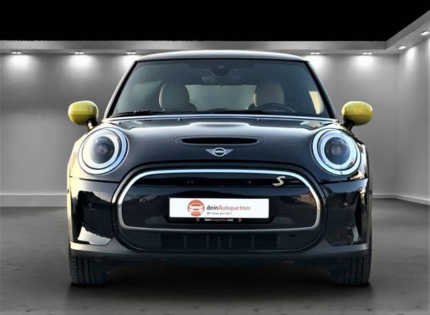 Mini Cooper SE Mini 135 kW image number 3