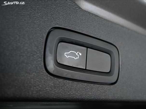 Volvo V60 D4 140 kW image number 31