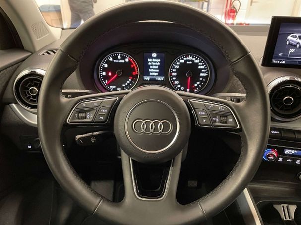 Audi Q2 35 TFSI S-line 110 kW image number 14