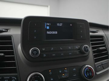 Car image 26