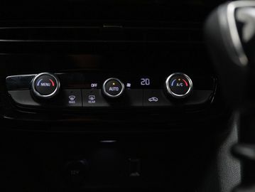 Car image 36