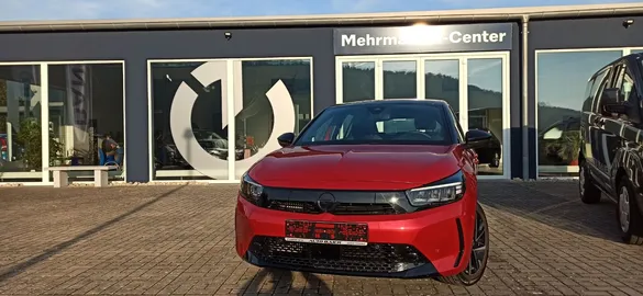 Car image 2