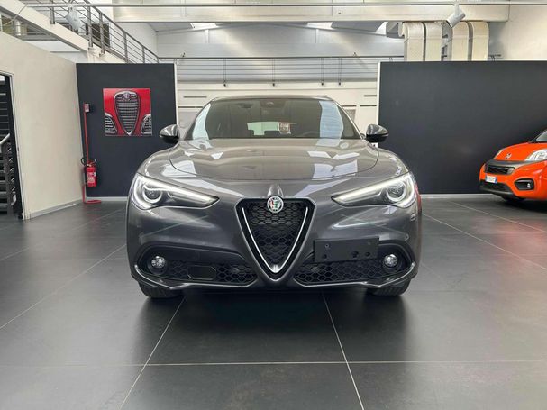 Alfa Romeo Stelvio 2.2 Diesel AT8 Q4 Super 140 kW image number 3