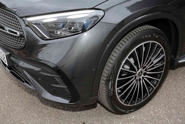 Mercedes-Benz GLC 300 190 kW image number 3