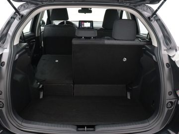 Car image 36