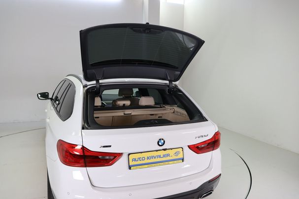 BMW 520d Touring xDrive 140 kW image number 32