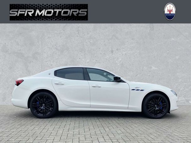 Maserati Ghibli 2.0 GT 243 kW image number 3