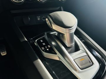 Car image 36