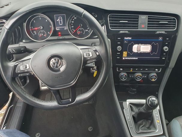 Volkswagen Golf 85 kW image number 24