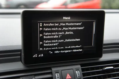 Car image 30