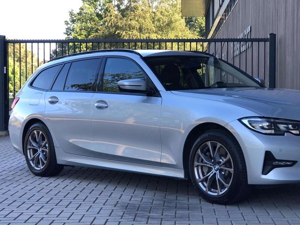 BMW 330 e Touring xDrive 215 kW image number 35