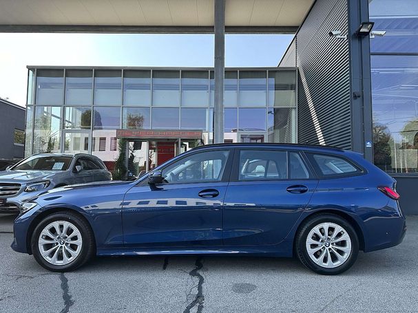 BMW 320d Touring xDrive Advantage 140 kW image number 12