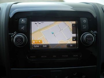 Car image 26