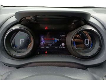 Car image 13