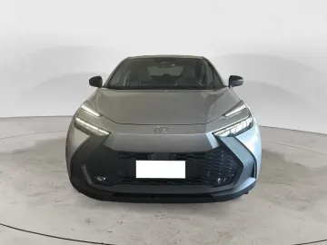 Car image 3