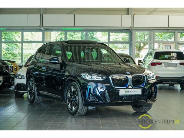 BMW iX3 Impressive 210 kW image number 2