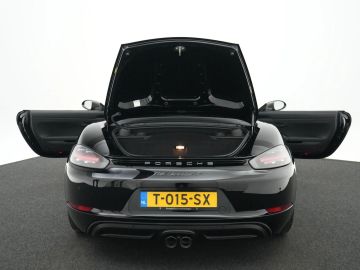 Car image 46