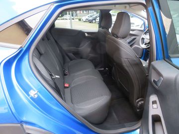 Car image 30