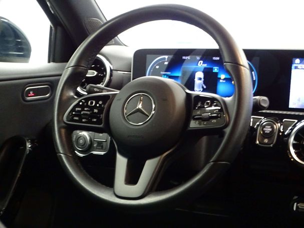 Mercedes-Benz A 180 d Style 85 kW image number 5