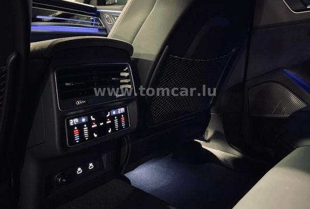 Audi RSQ8 quattro Tiptronic Performance 471 kW image number 25