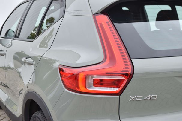 Volvo XC40 Recharge T4 Plus Dark 155 kW image number 31